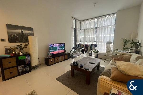 1 Bedroom | Vacant January | Large Bedroom